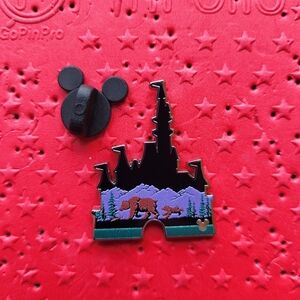 2026 Disney WDW Wave A Hidden Mickey Wilderness Lodge Castle Trading Pin